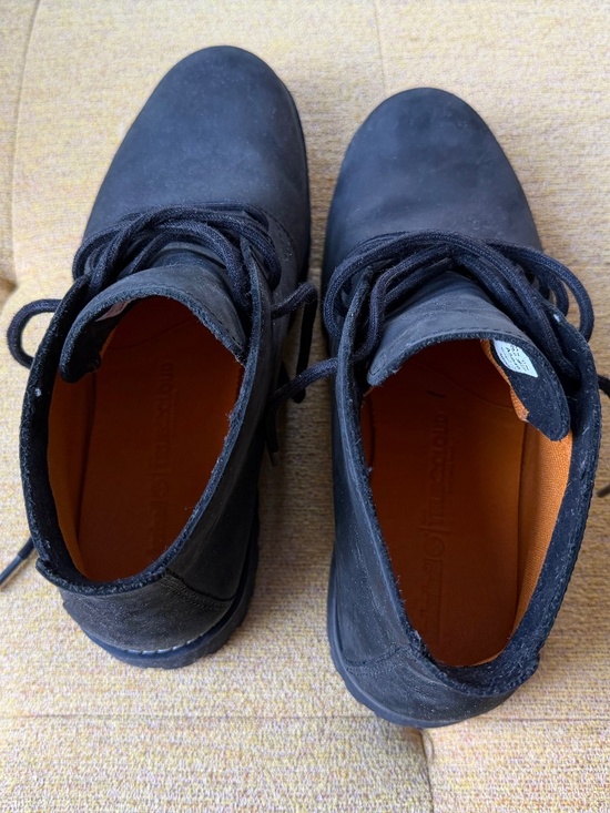Mens Timberland Chukka Boots, nubuck black leather, 8W main image 6